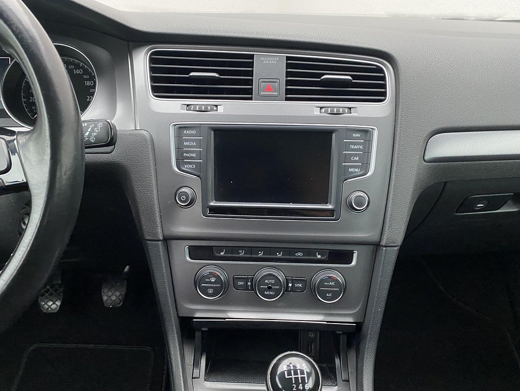 Volkswagen Golf 2.0 TDi Lounge