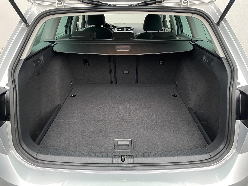 Volkswagen Golf 2.0 TDi Lounge