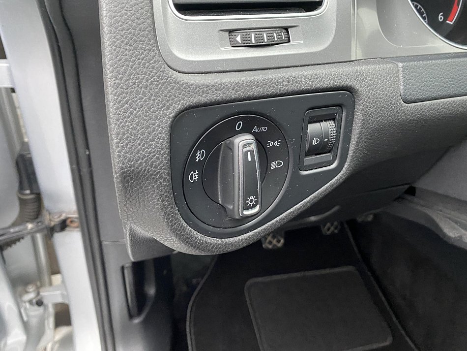 Volkswagen Golf 2.0 TDi Lounge