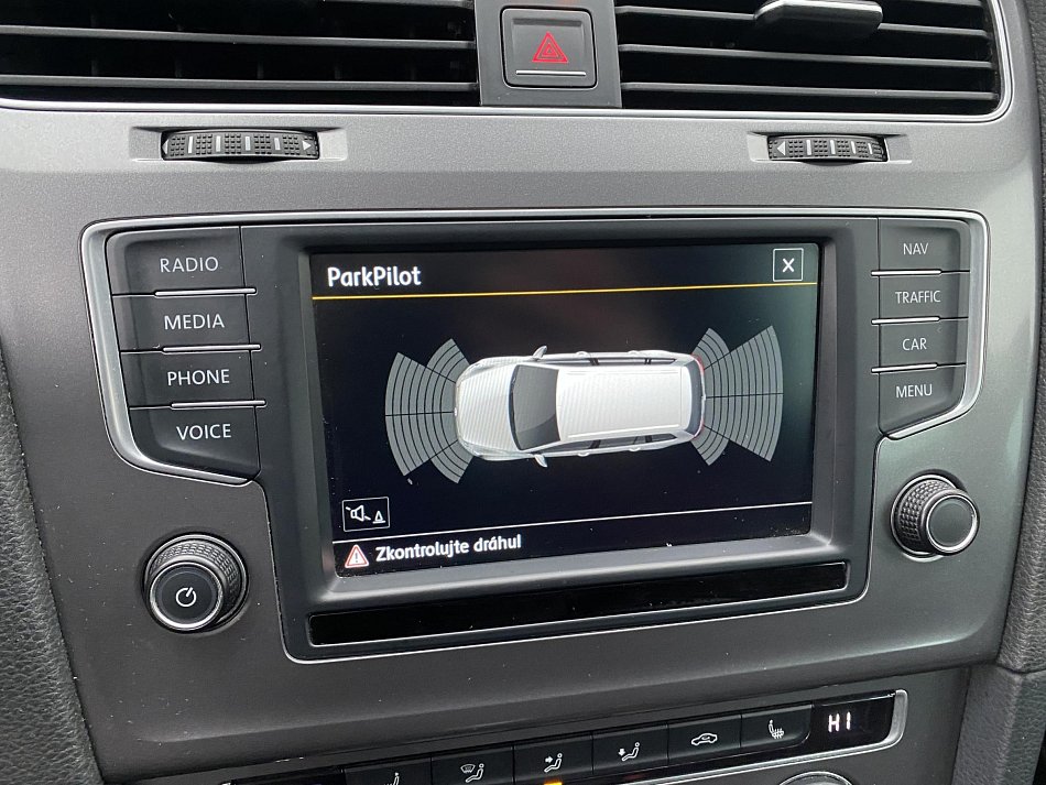 Volkswagen Golf 2.0 TDi Lounge