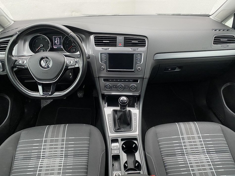 Volkswagen Golf 2.0 TDi Lounge