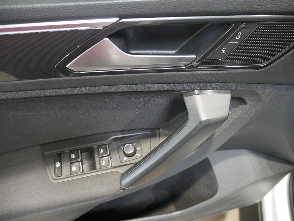 Volkswagen Tiguan 2.0TDi 