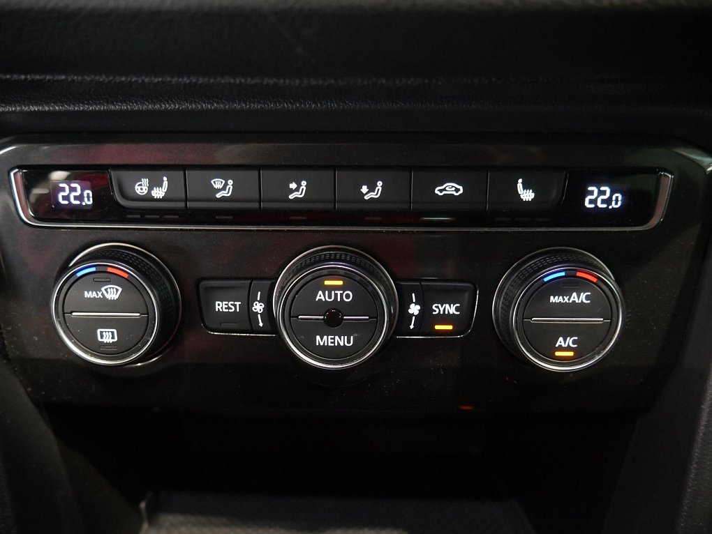 Volkswagen Tiguan 2.0TDi 