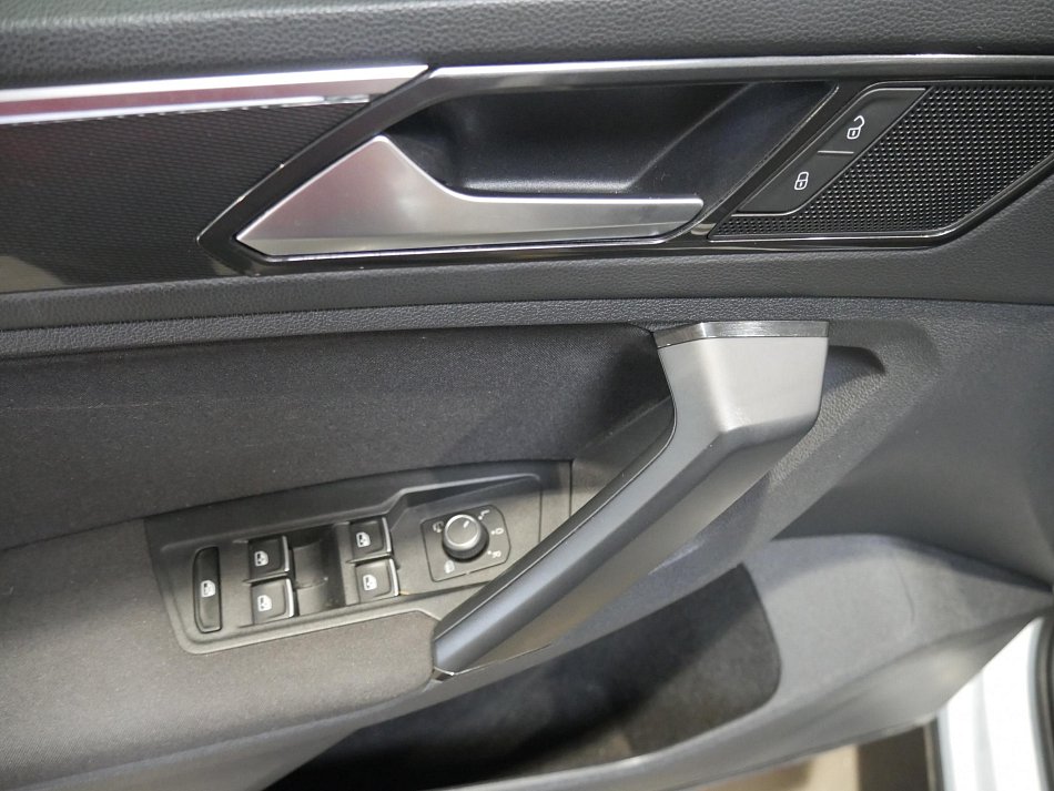 Volkswagen Tiguan 2.0TDi 