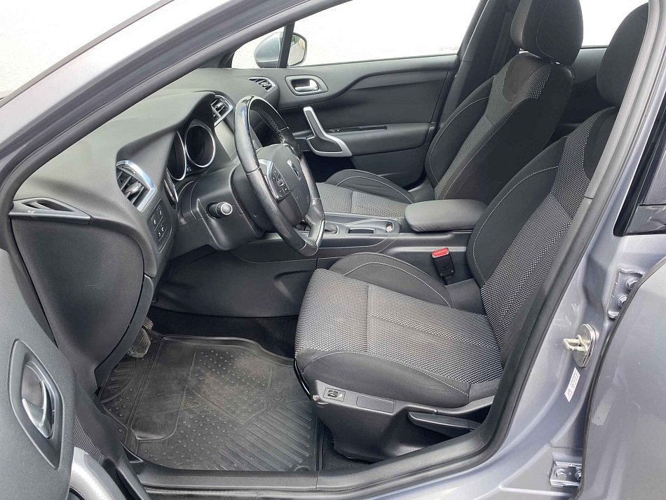 DS DS4 1.6 HDi 
