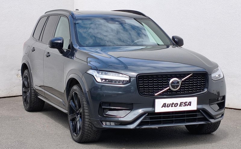 Volvo XC90 2.0 D5 4X4 nafta | Autobazar Auto ESA