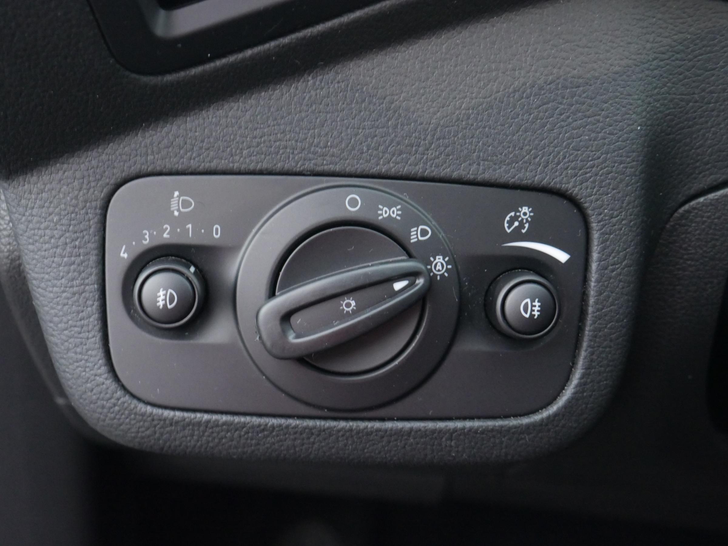 Ford Kuga, 2017 - pohled č. 17