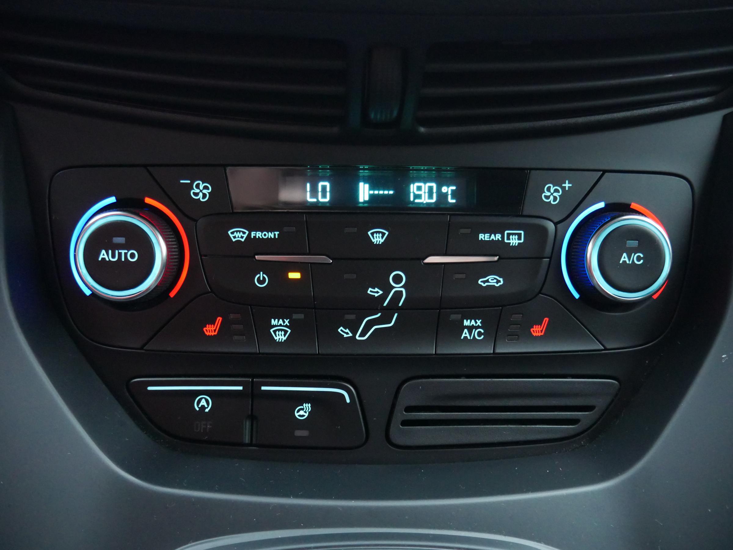 Ford Kuga, 2017 - pohled č. 20