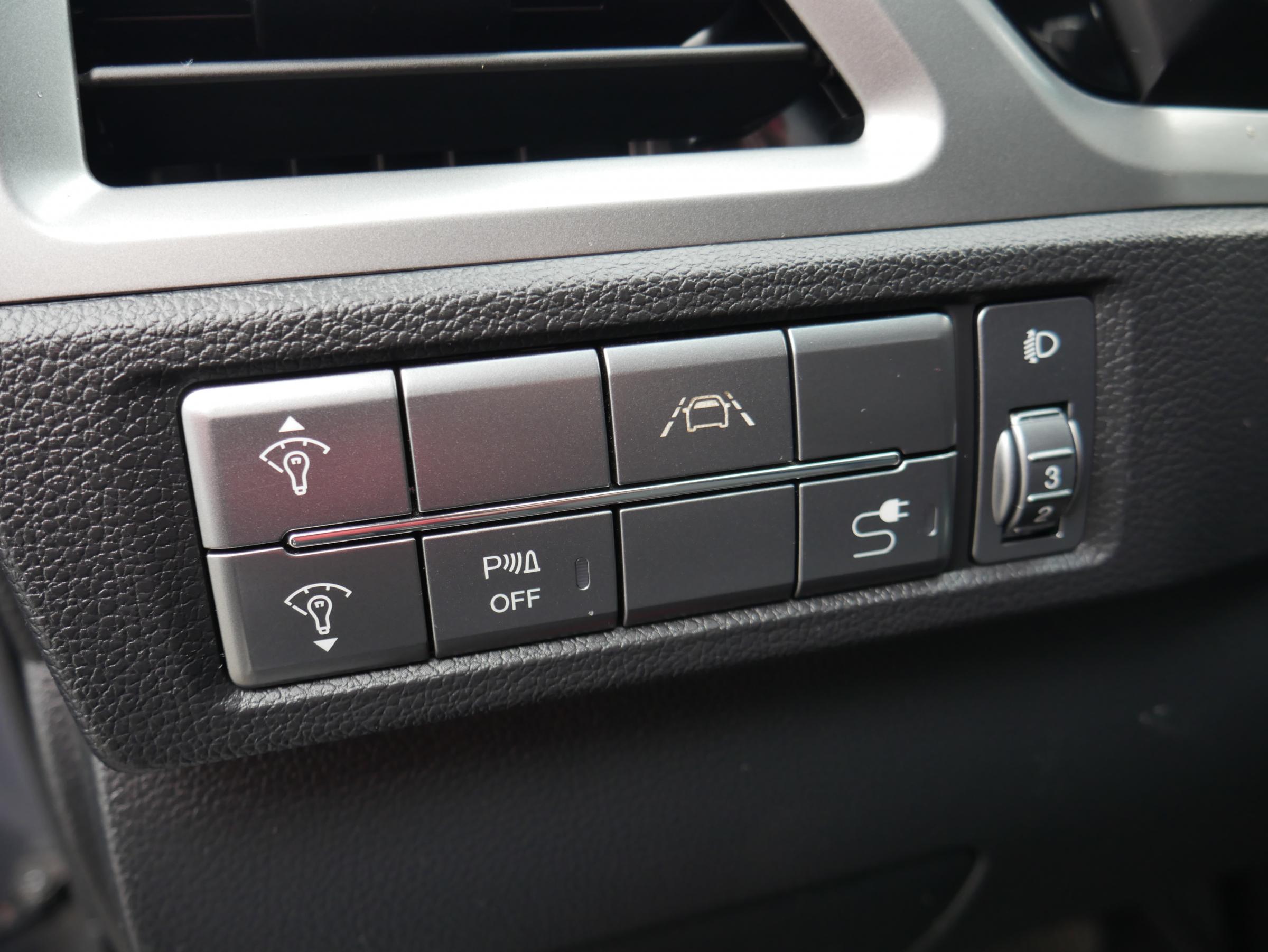 SsangYong Korando, 2022 - pohled č. 17