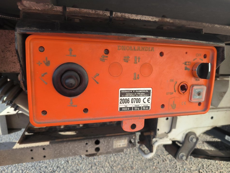 Peugeot Boxer 2.2HDi  SKŘÍŇ ČELO