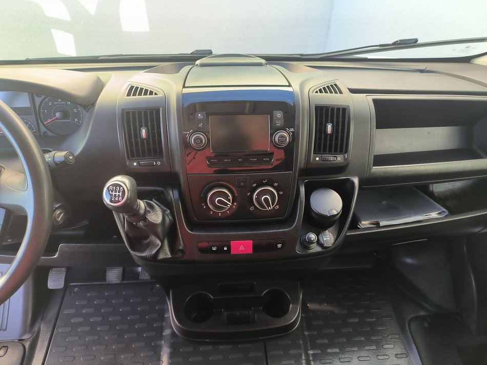 Peugeot Boxer 2.2HDi  SKŘÍŇ ČELO