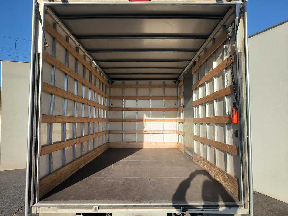 Peugeot Boxer 2.2HDi  SKŘÍŇ ČELO