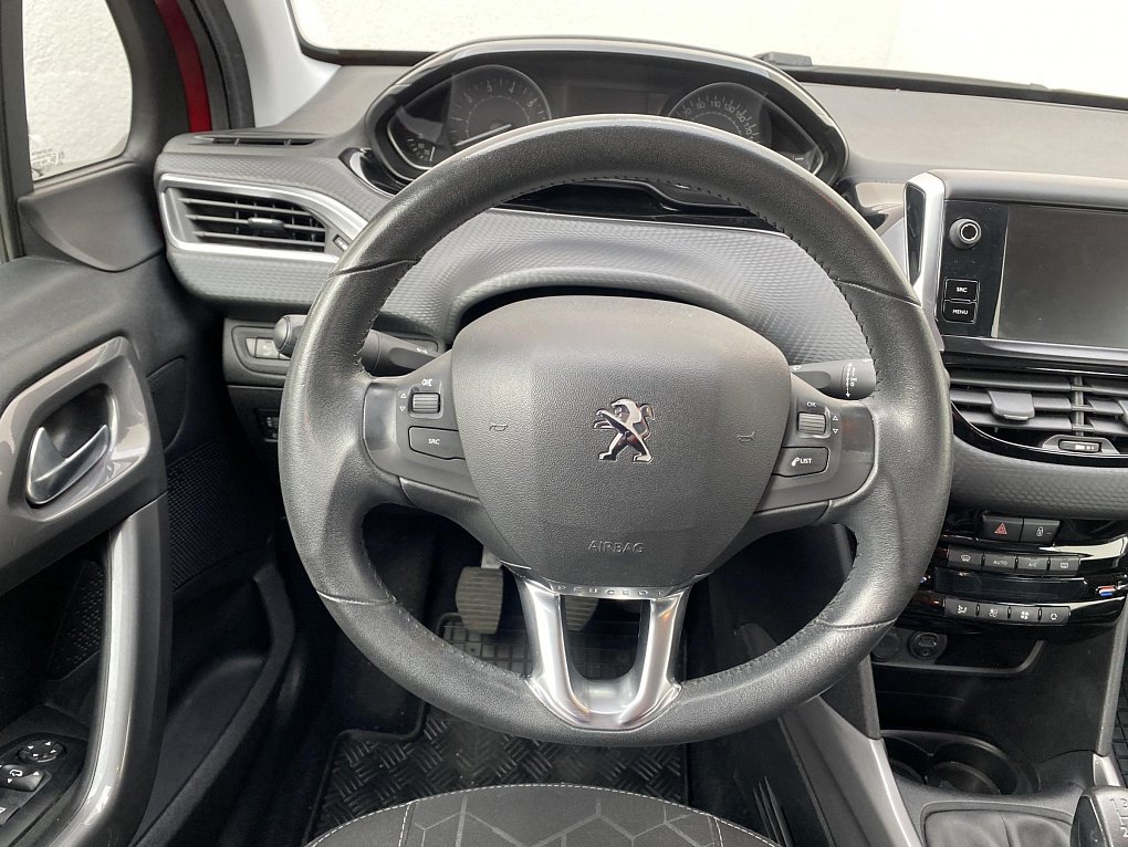 Peugeot 2008 1.2 PT GT Line