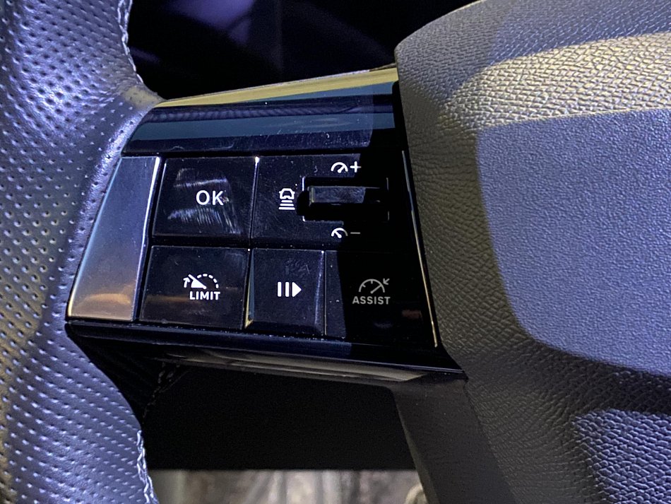 Opel Astra 1.2 i GS Line