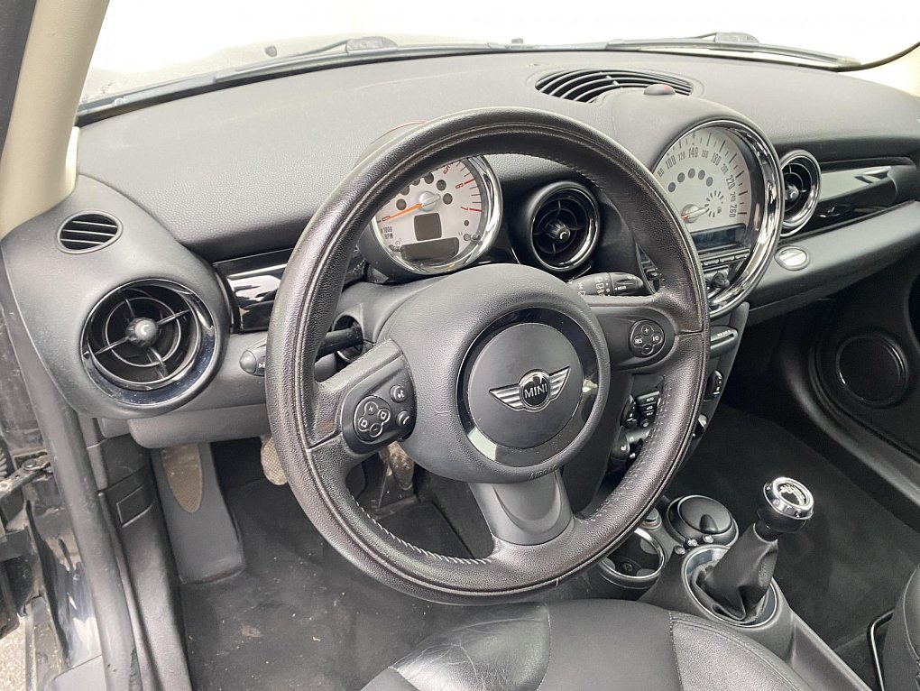 Mini Cooper 1.6 D 