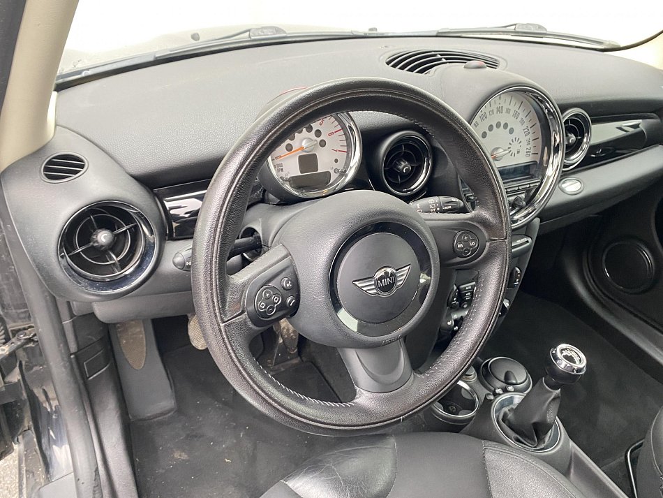 Mini Cooper 1.6 D 