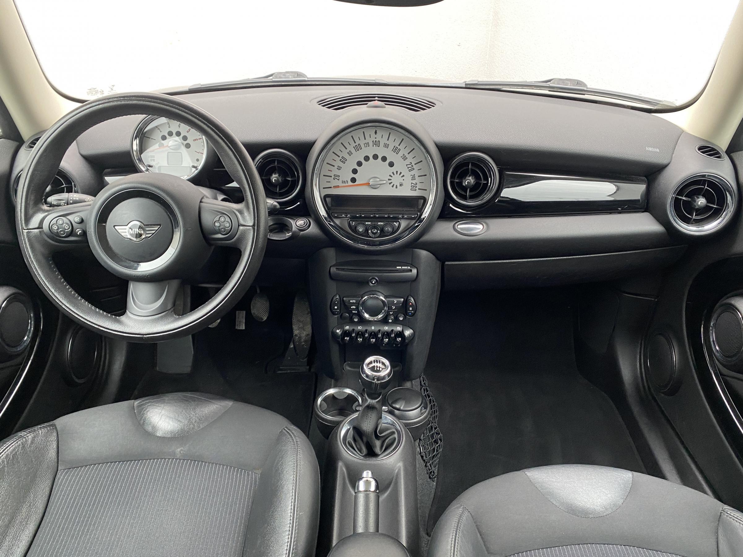 Mini Cooper, 2011 - pohled č. 8