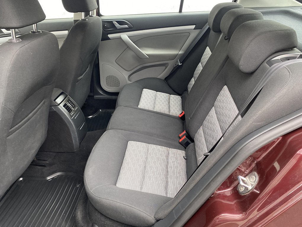 Škoda Octavia II 1.6 TDi Ambition