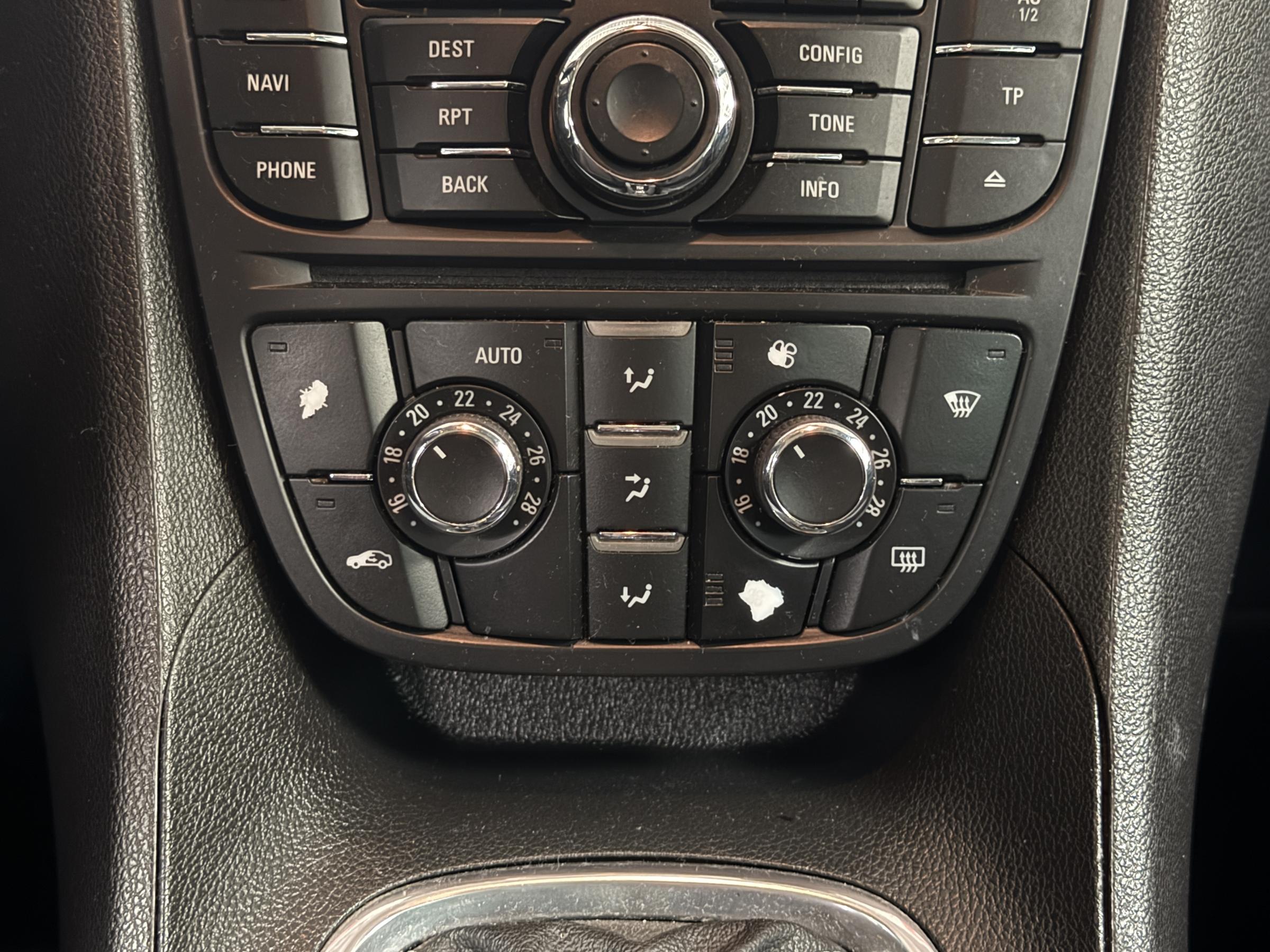 Opel Meriva, 2013 - pohled č. 19