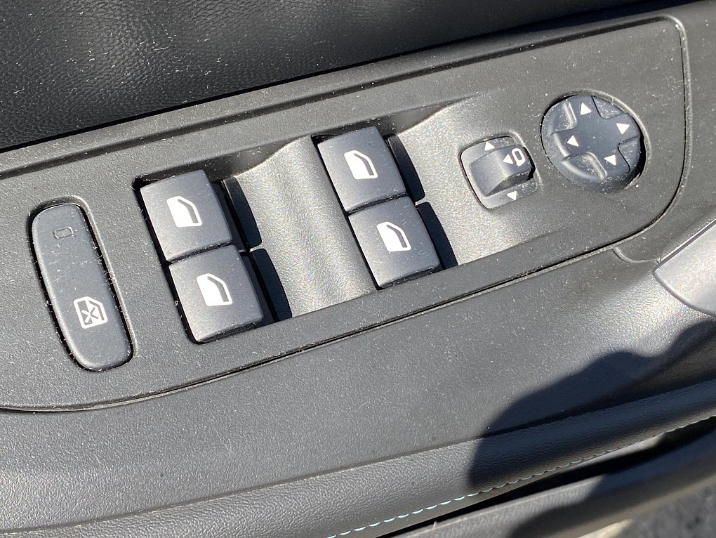 Peugeot 2008 1.2PT Allure