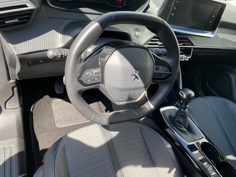 Peugeot 2008 1.2PT Allure