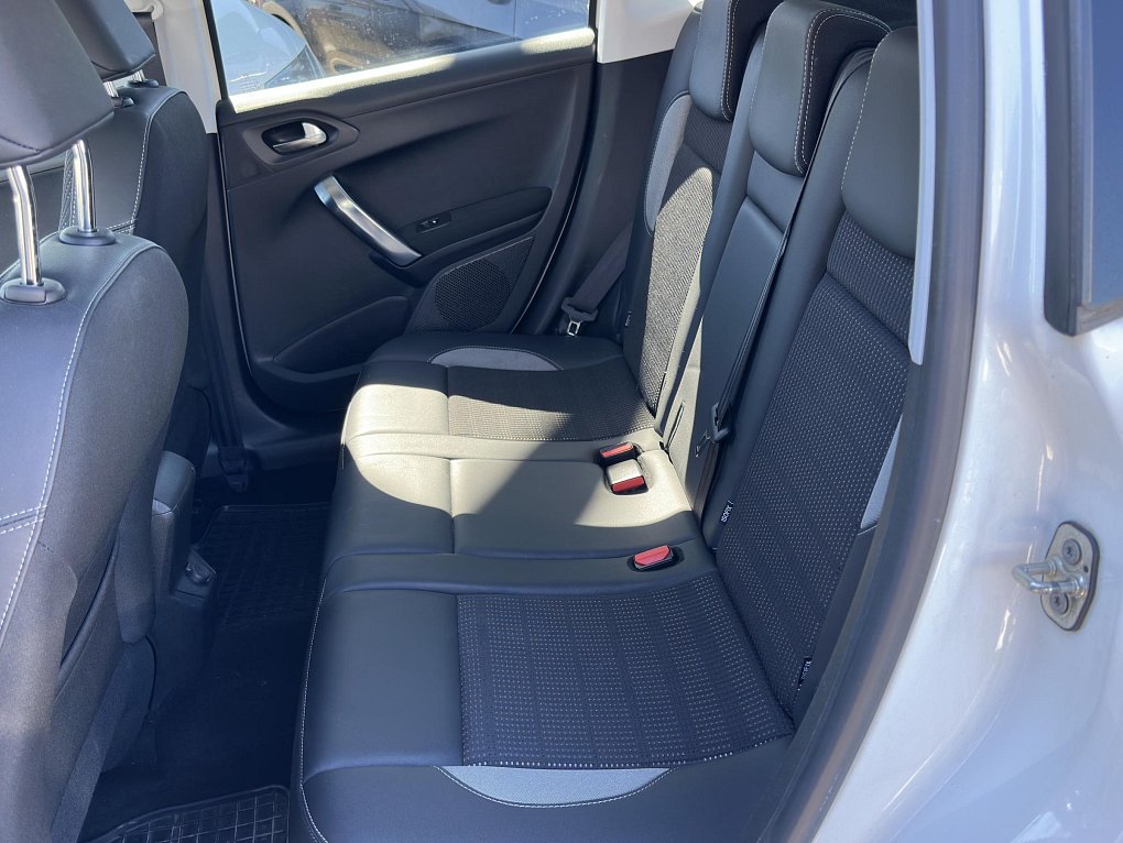 Peugeot 2008 1.2PT 