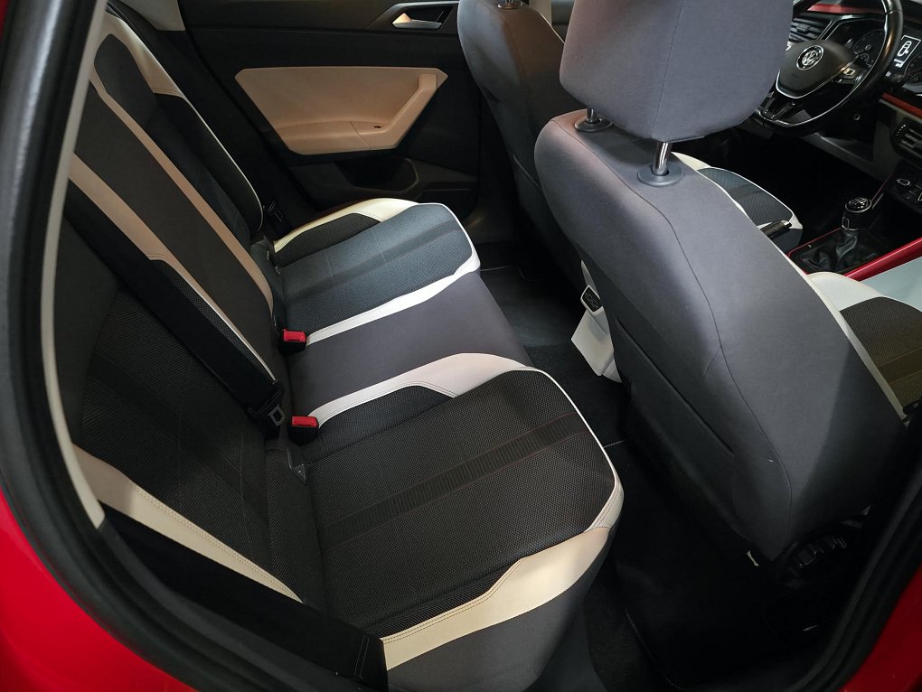 Volkswagen Polo 1.0 TSi 