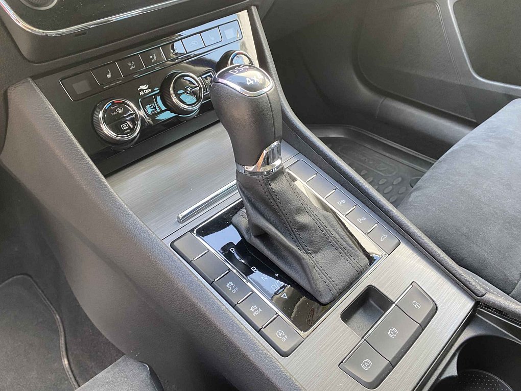 Škoda Superb III 2.0 TDi Style 4x4