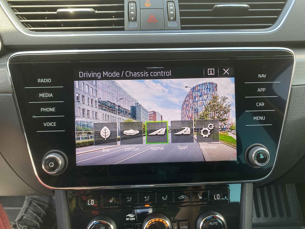 Škoda Superb III 2.0 TDi Style 4x4