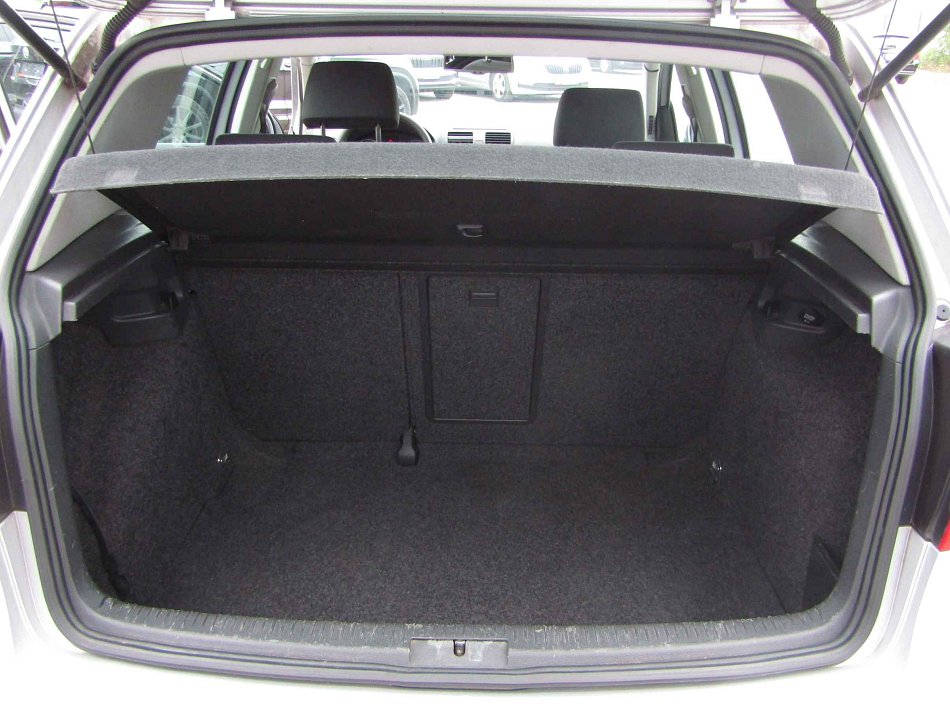 Volkswagen Golf 2.0 TDi 