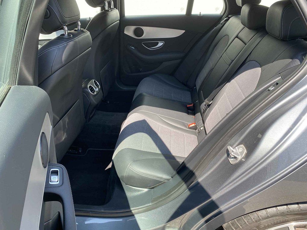 Mercedes-Benz Třída C 2.0T Avantgarde C200