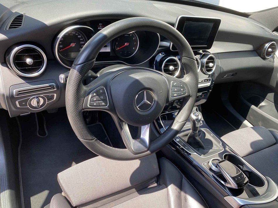 Mercedes-Benz Třída C 2.0T Avantgarde C200