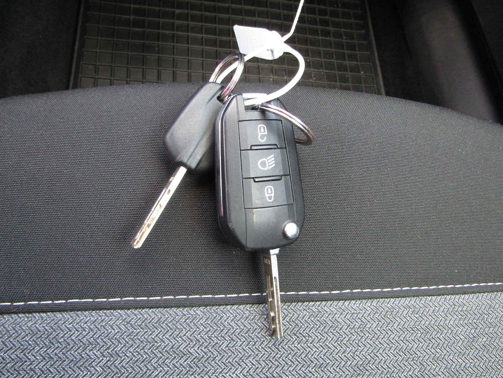 Citroën C4 1.2 PT 