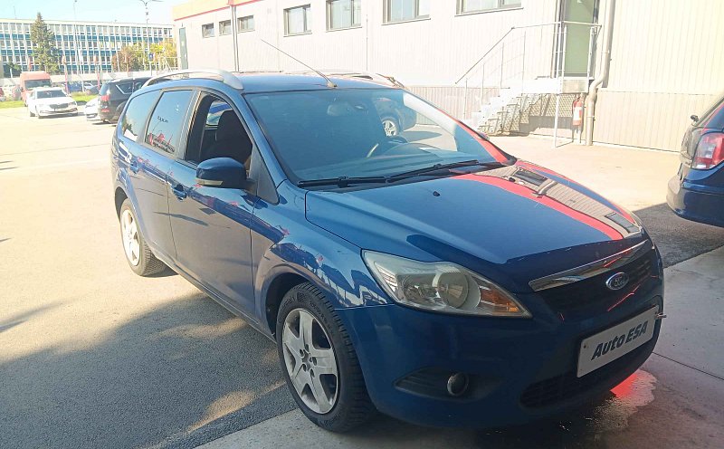 Ford Focus 1.6i 