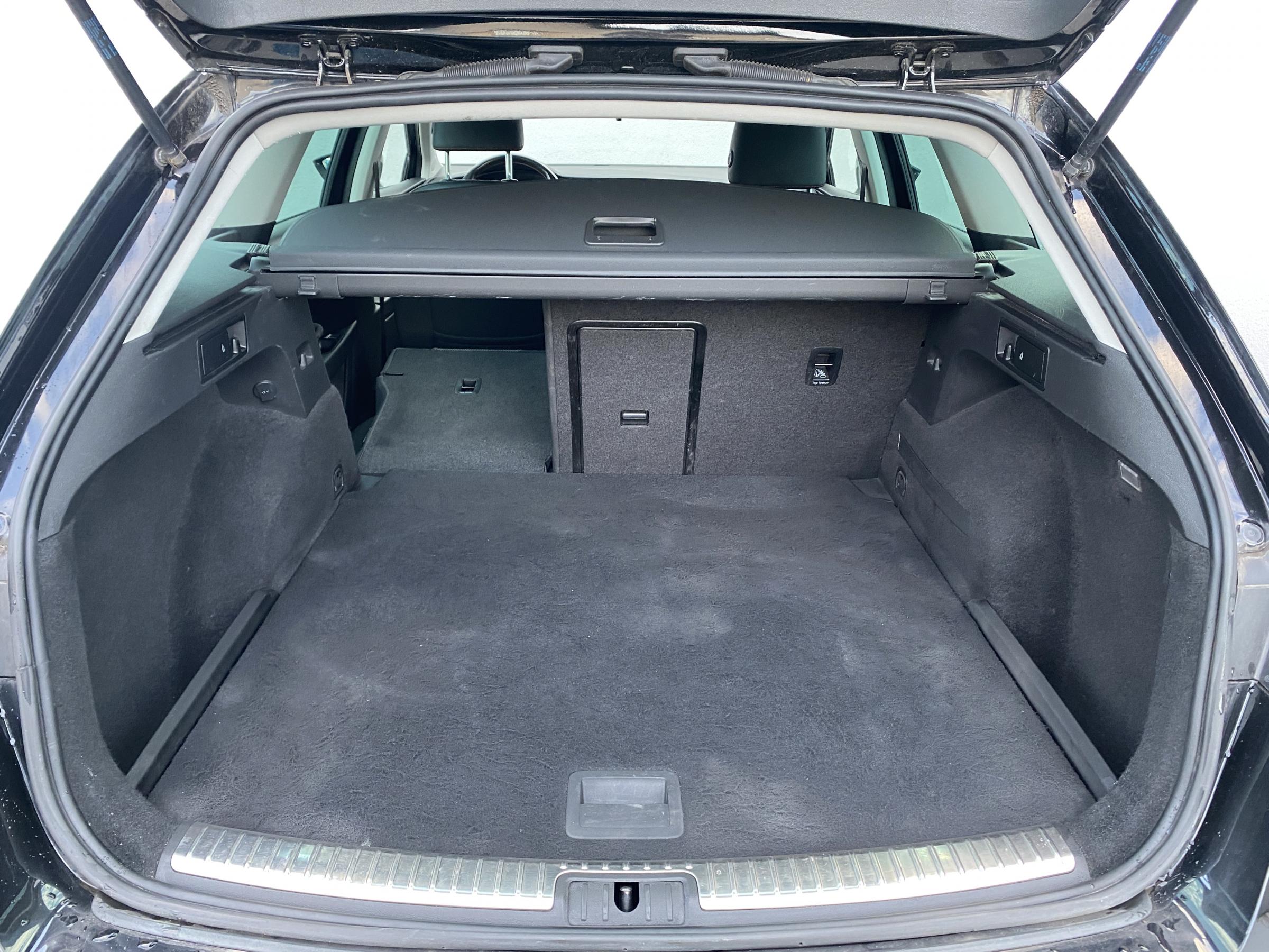 Seat Leon, 2016 - pohled č. 7