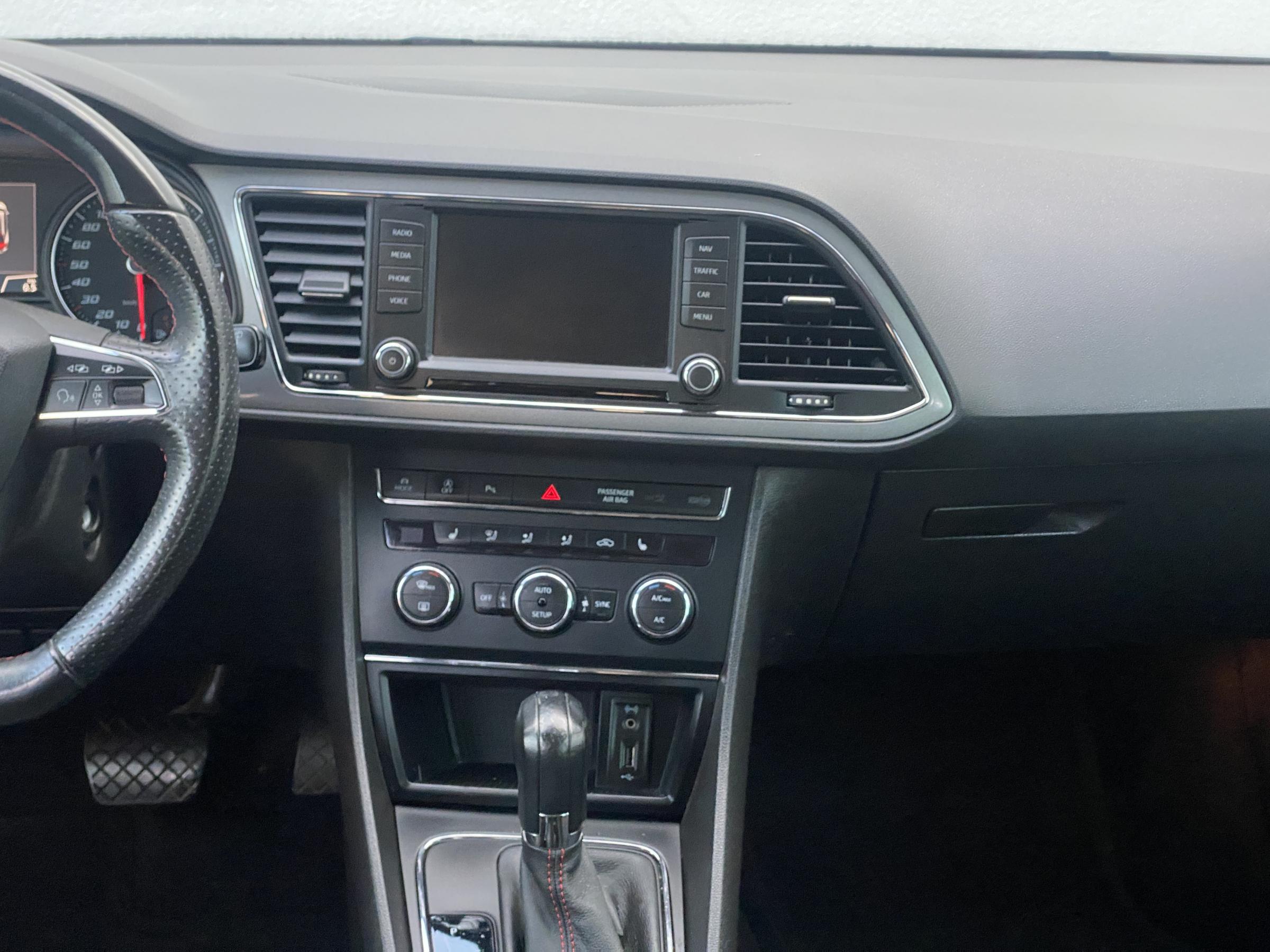 Seat Leon, 2016 - pohled č. 9