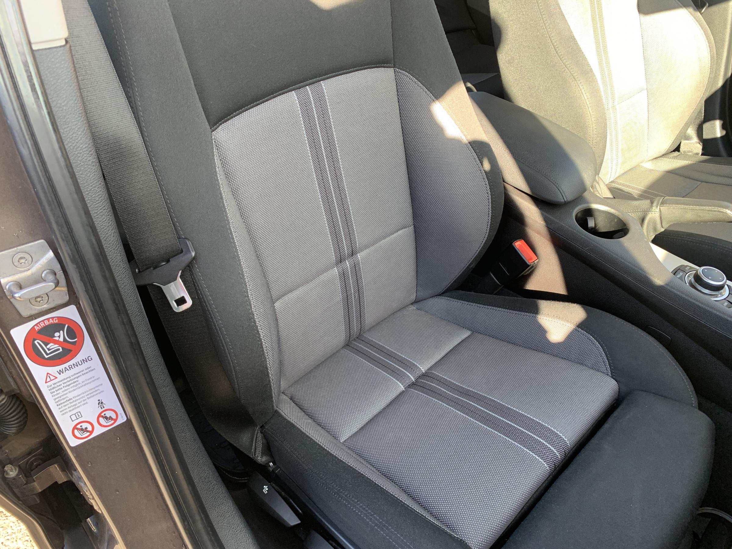 BMW X1, 2011 - pohled č. 12