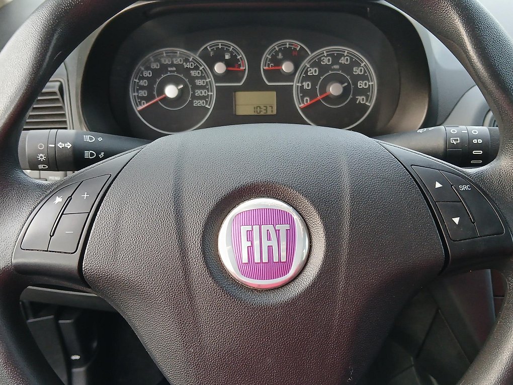 Fiat Grande Punto 1.2i 