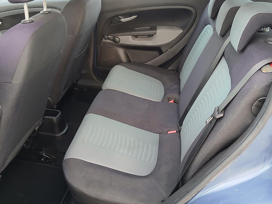 Fiat Grande Punto 1.2i 