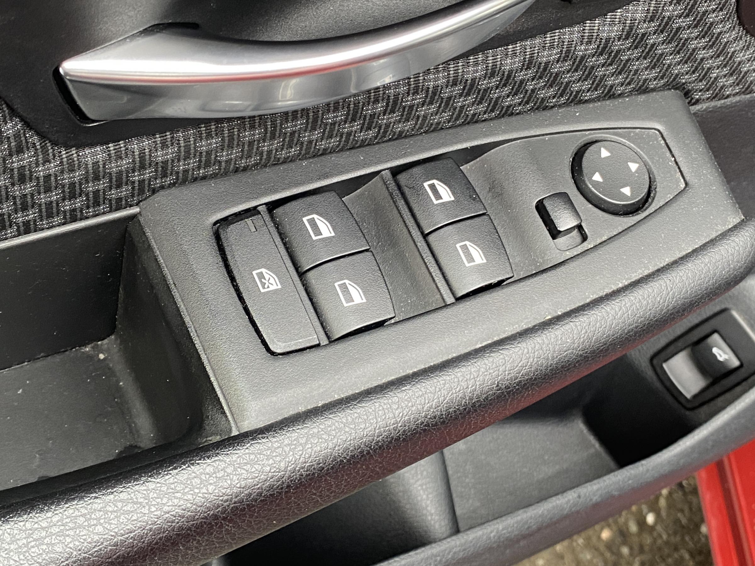 BMW Řada 2, 2016 - pohled č. 11