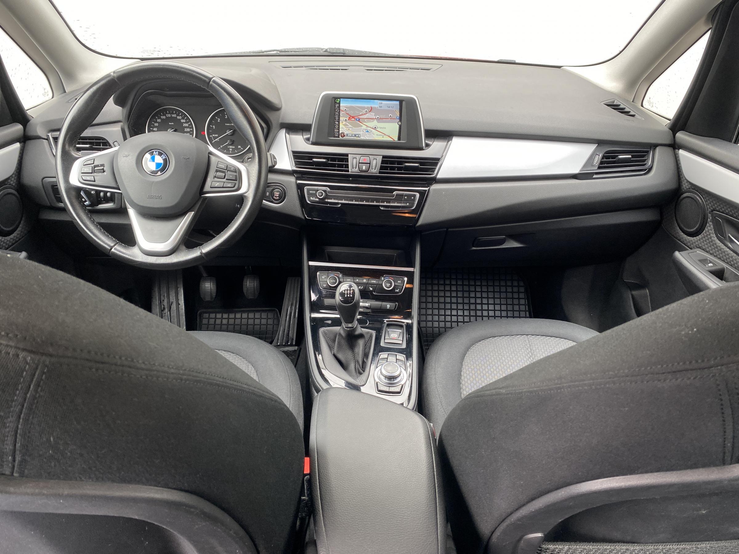 BMW Řada 2, 2016 - pohled č. 8