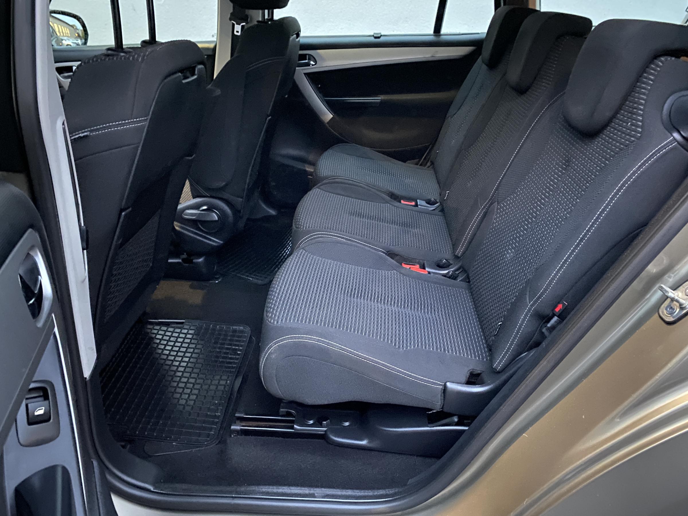 Citroën C4 Grand Picasso, 2011 - pohled č. 10