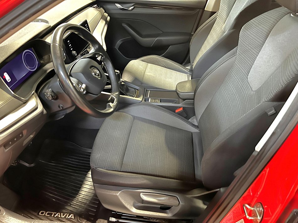 Škoda Octavia IV 2.0 TDi Ambition