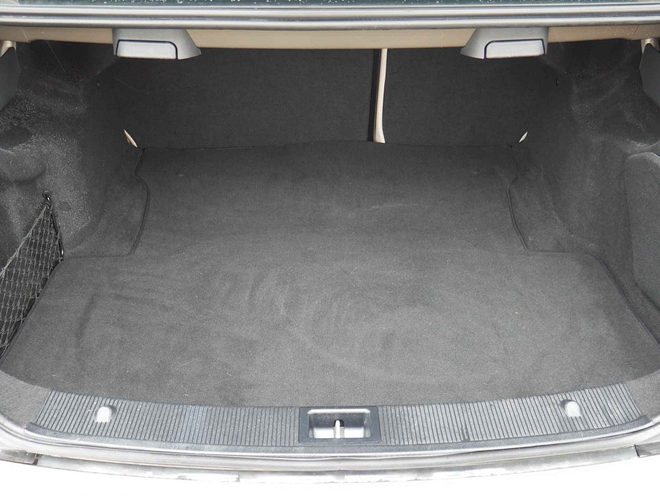 Mercedes-Benz Třída C 3.0 CDi Avantgarde C320 4Matic