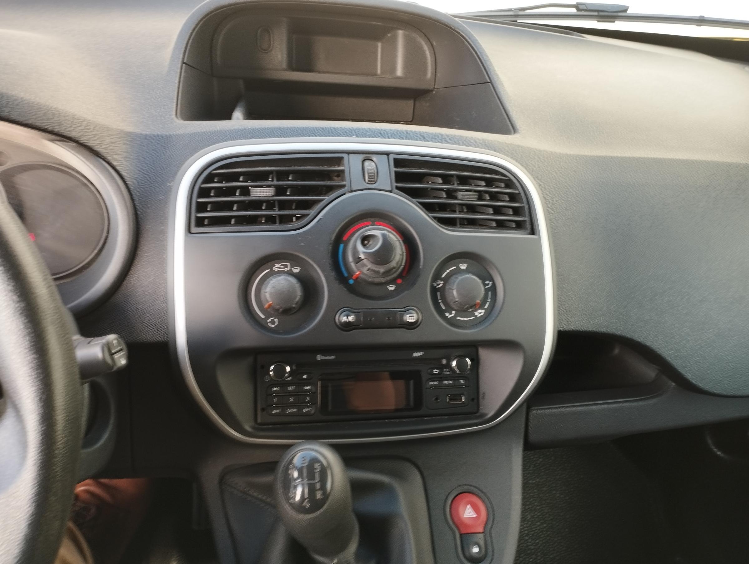 Renault Kangoo, 2019 - pohled č. 17