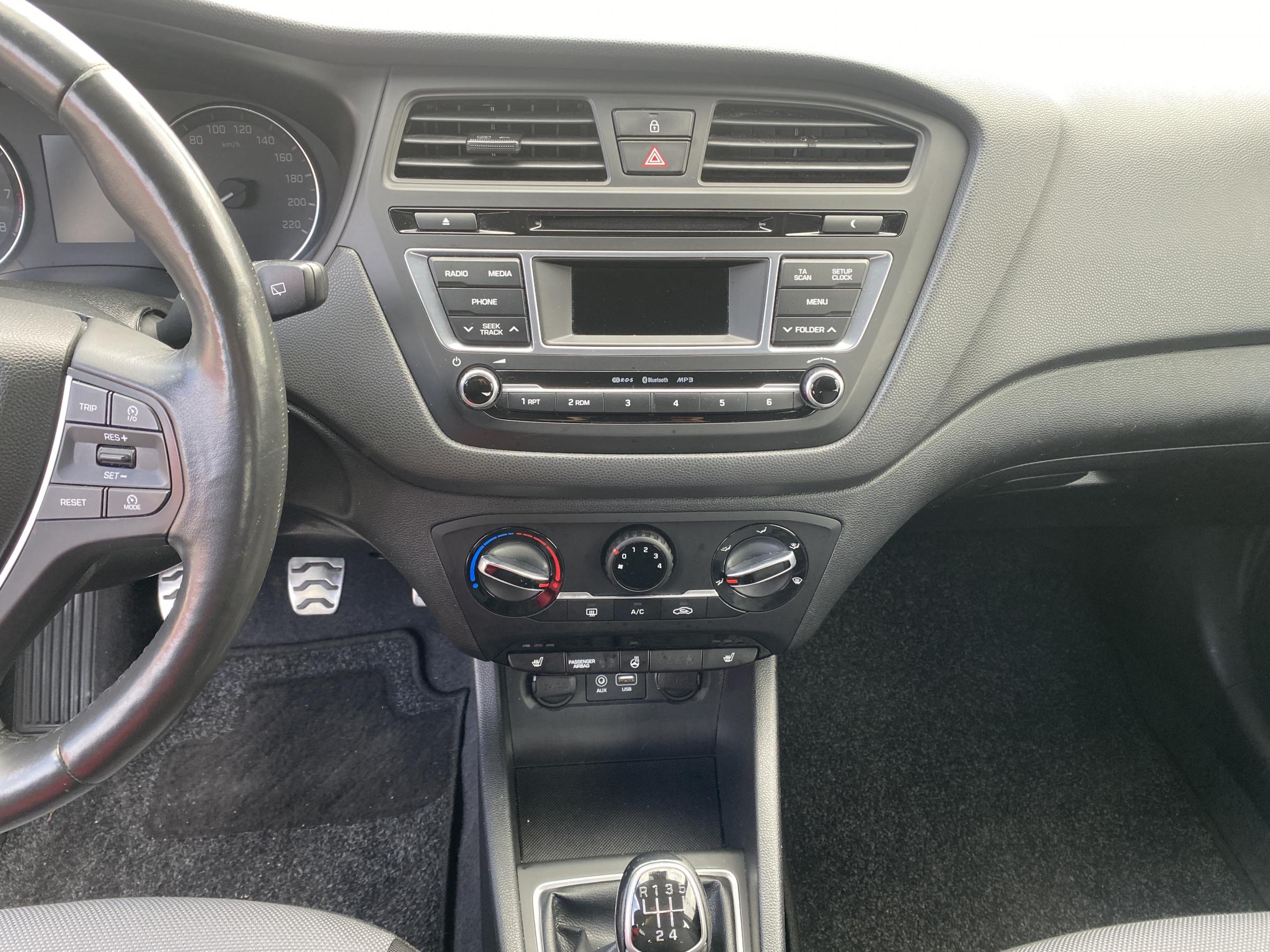 Hyundai i20, 2016 - pohled č. 14