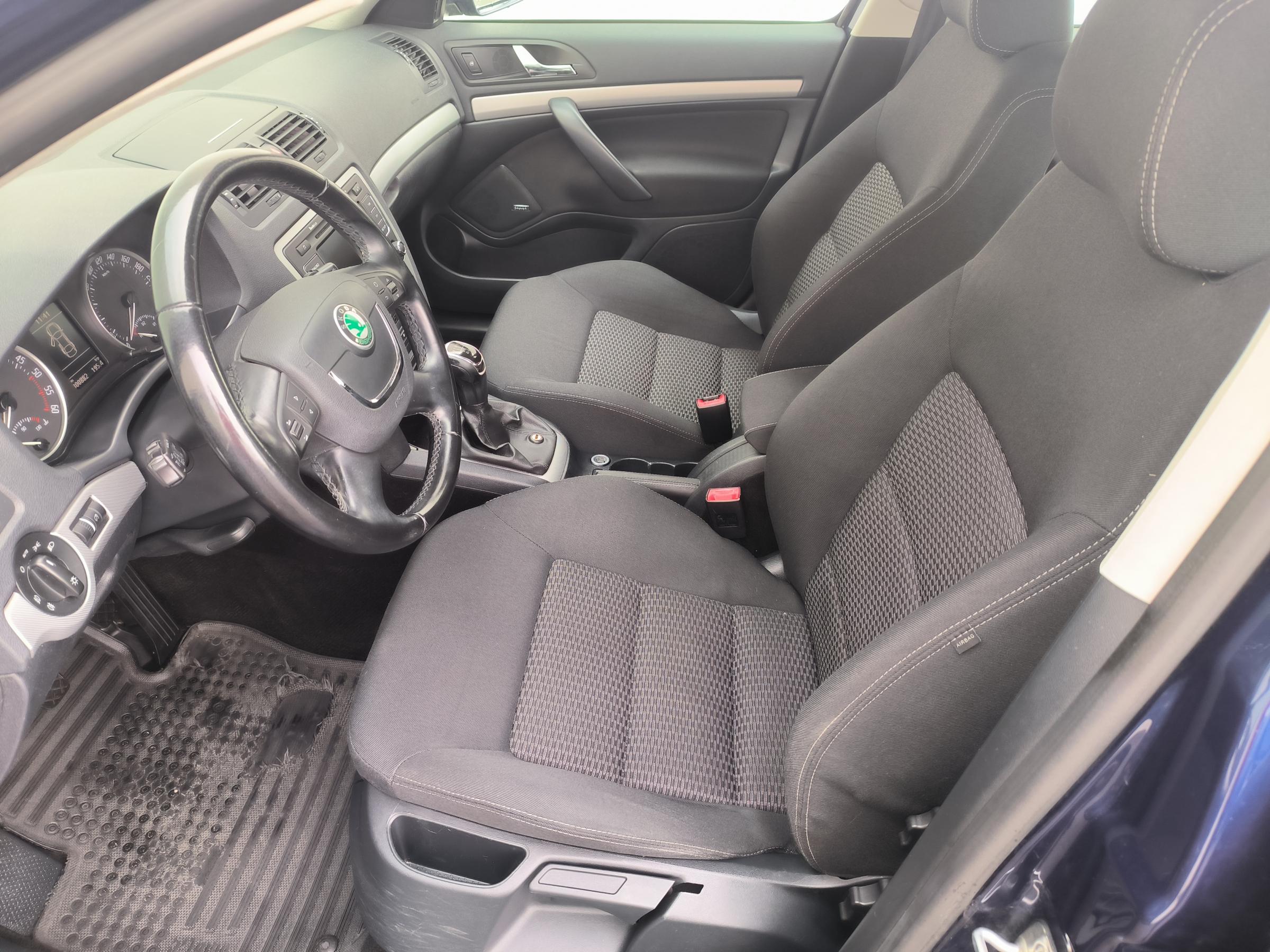 Škoda Octavia, 2013 - pohled č. 9