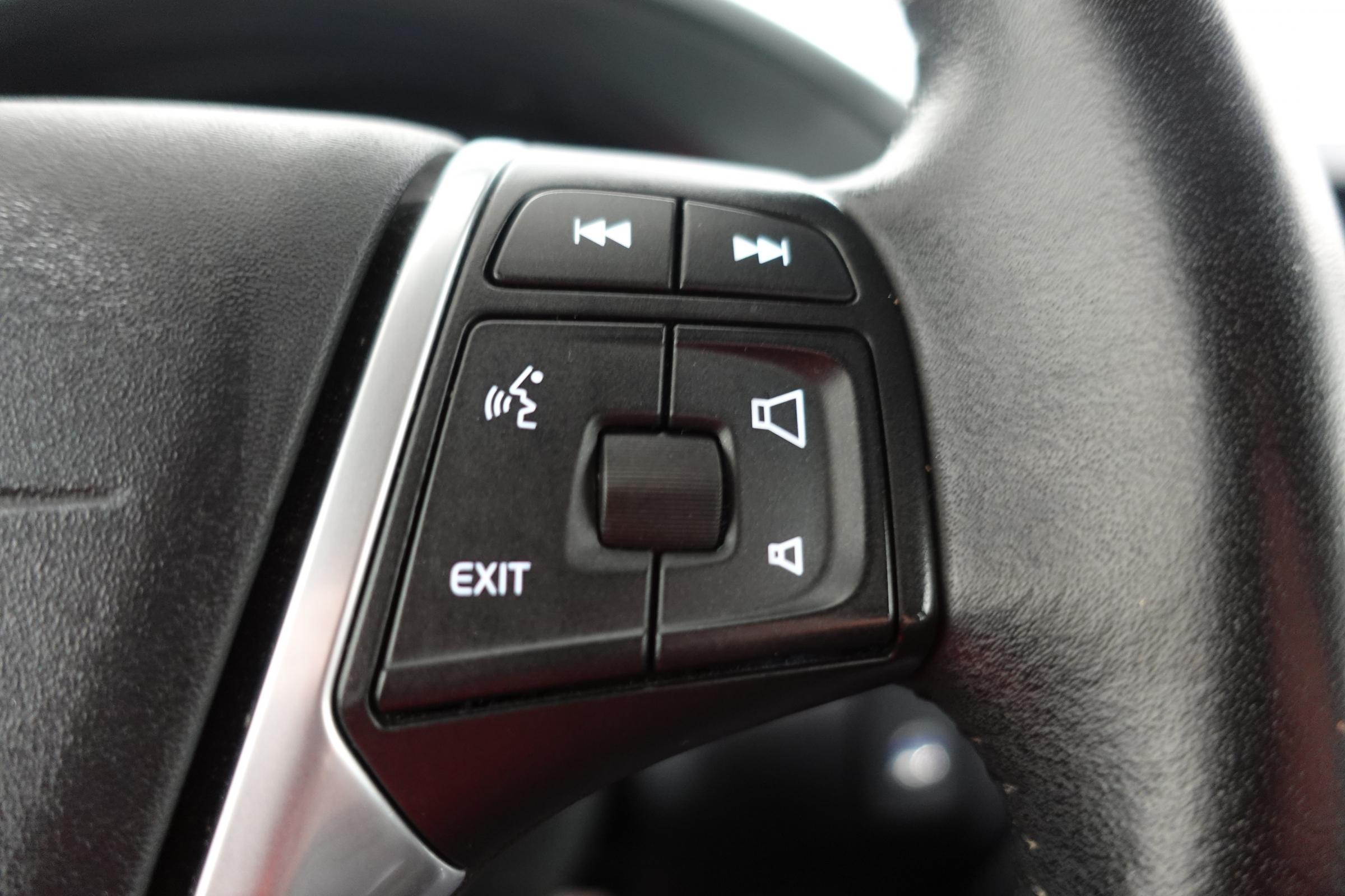 Volvo XC60, 2016 - pohled č. 16