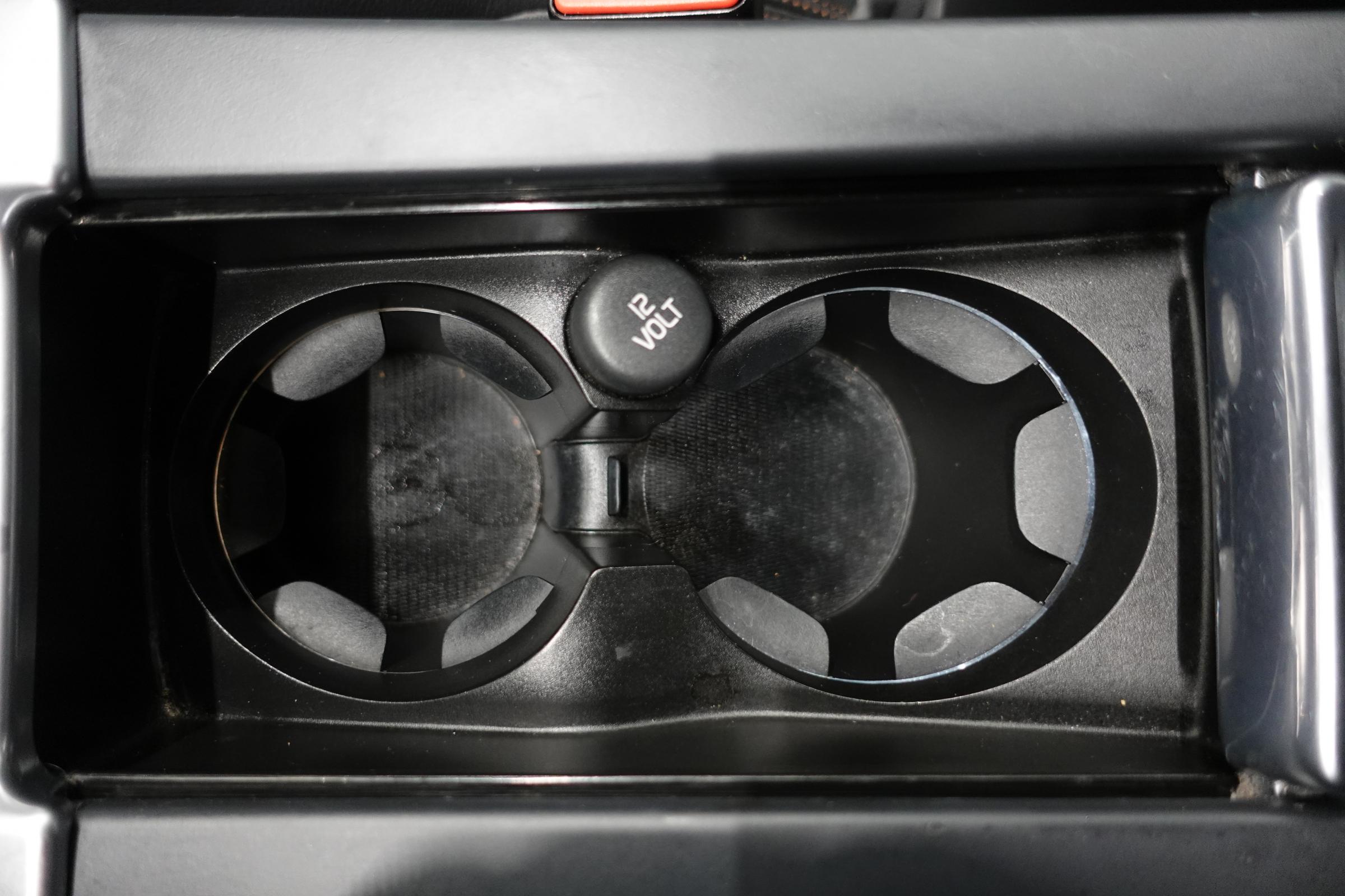 Volvo XC60, 2016 - pohled č. 19