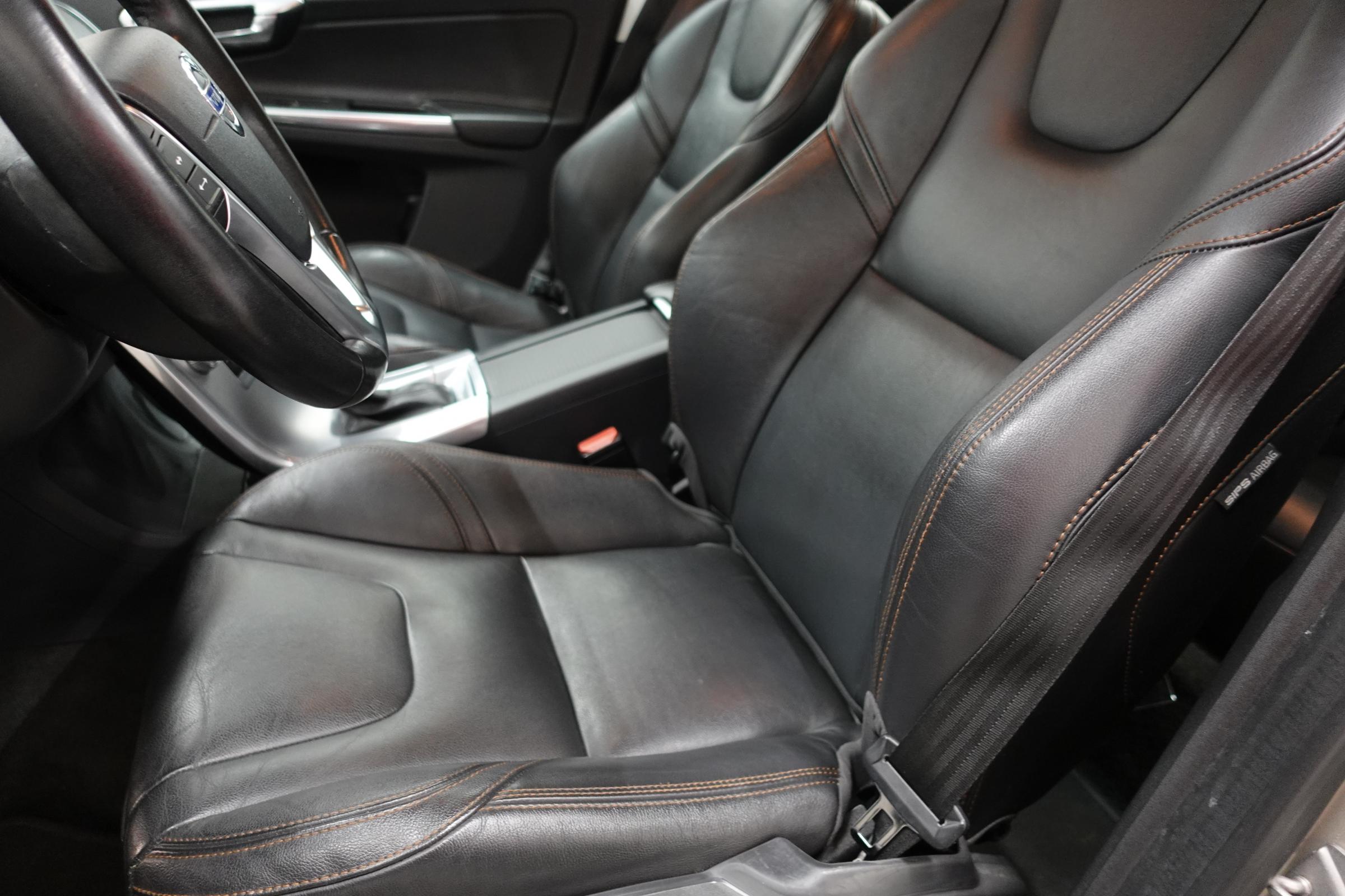 Volvo XC60, 2016 - pohled č. 8